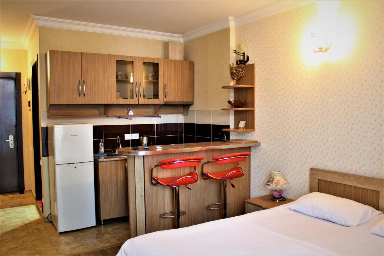 Orbi Lux Apartment Batoumi Extérieur photo