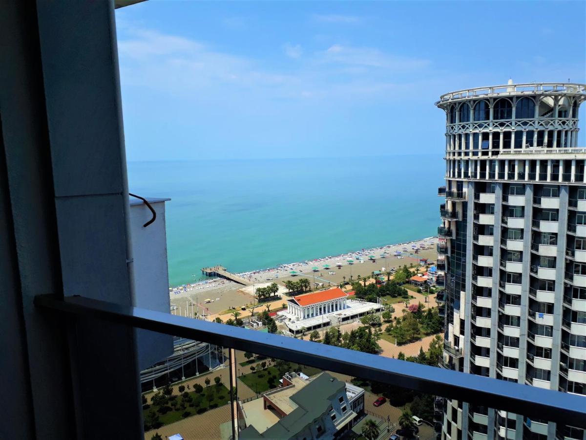 Orbi Lux Apartment Batoumi Extérieur photo
